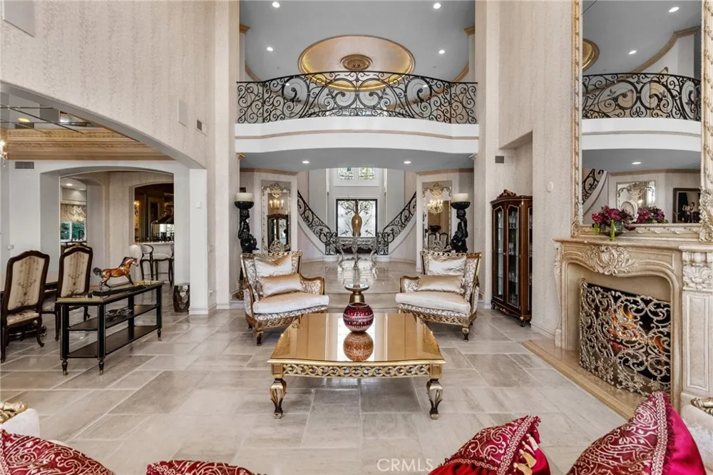 3724 Winford Drive Tarzana, CA 91356