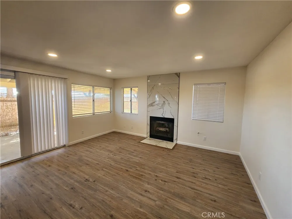1846 E Milling Lancaster, CA 93535