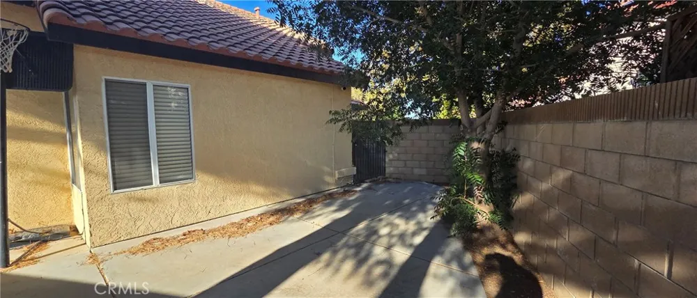 1846 E Milling Lancaster, CA 93535