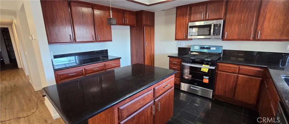 1846 E Milling Lancaster, CA 93535
