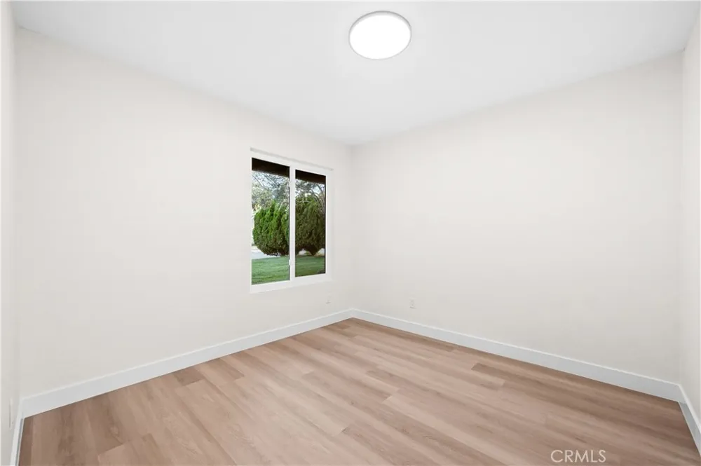 1266 W Lorraine Rialto, CA 92376