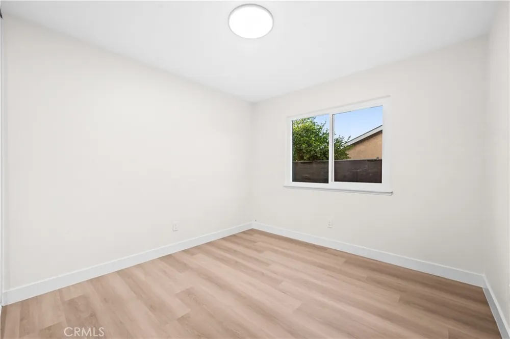 1266 W Lorraine Rialto, CA 92376