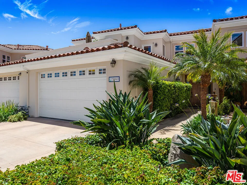 23949 De Ville Way Malibu, CA 90265