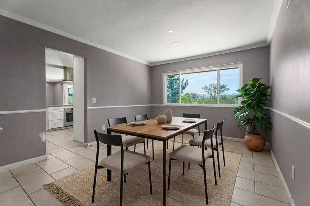 24381 Rutherford Ramona, CA 92065