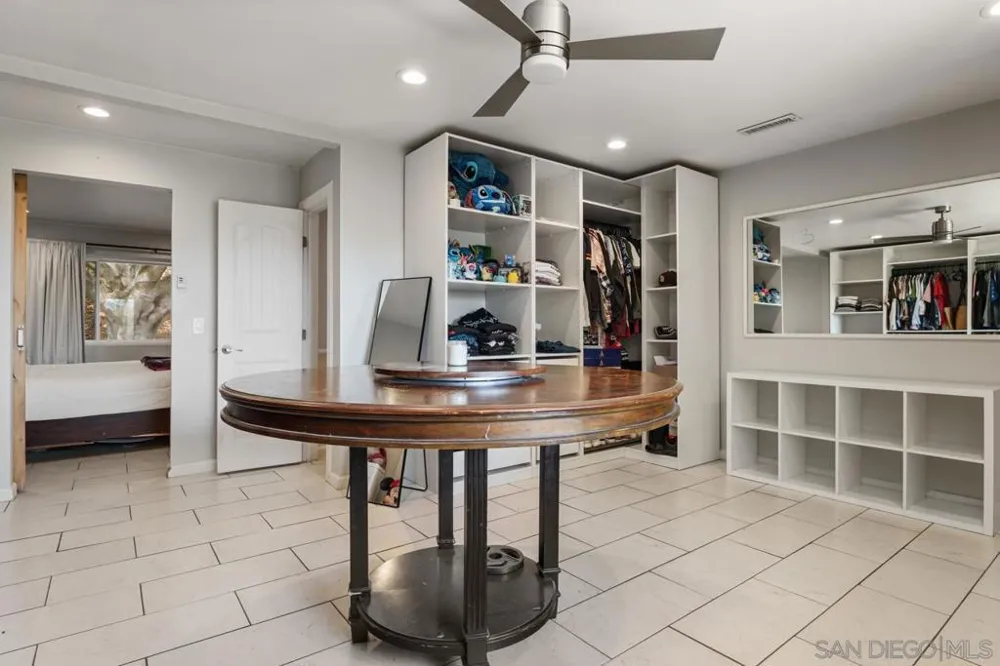 24381 Rutherford Ramona, CA 92065