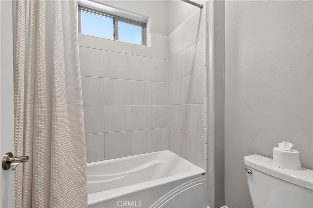 11315 Via San Toma Drive Fresno, CA 93730