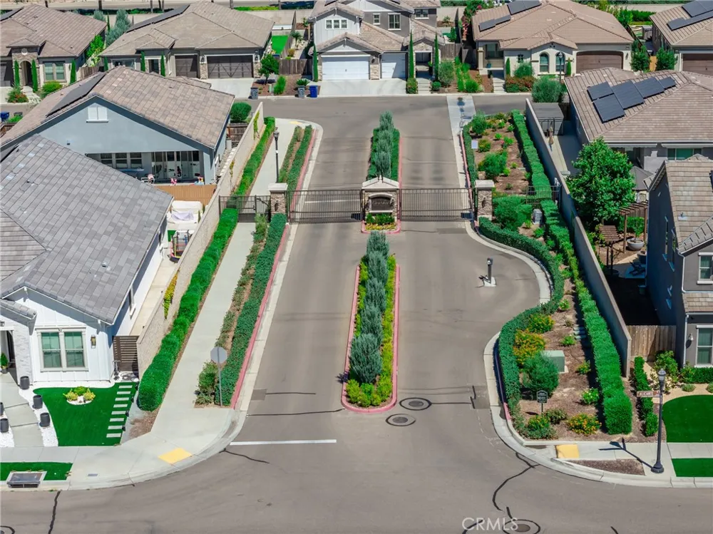 11315 Via San Toma Drive Fresno, CA 93730