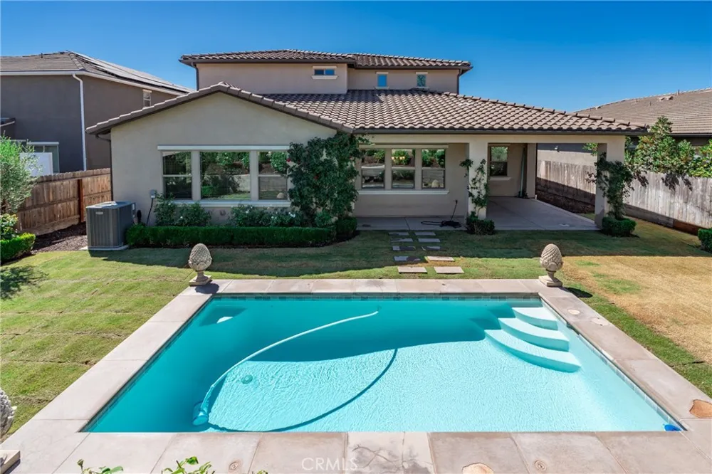 11315 Via San Toma Drive Fresno, CA 93730