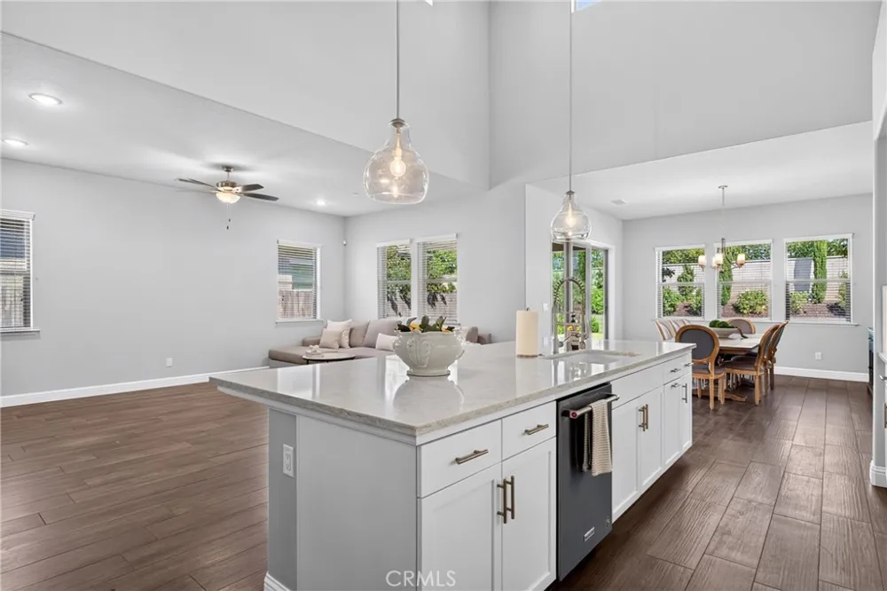 11315 Via San Toma Drive Fresno, CA 93730