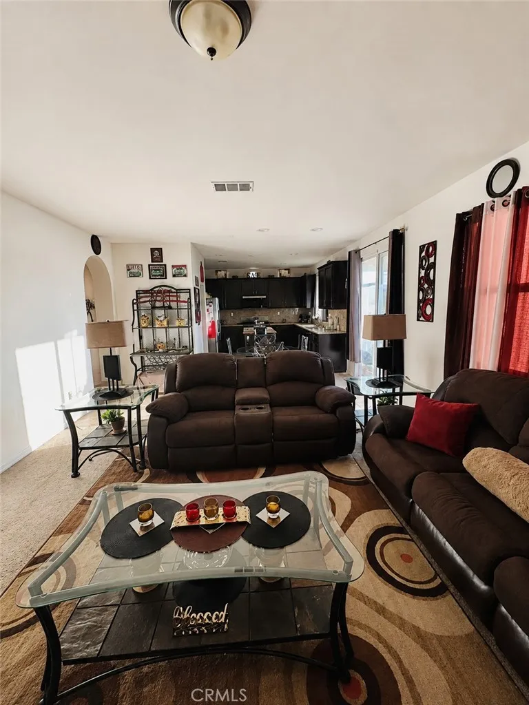 44054 Bayberry Lancaster, CA 93536