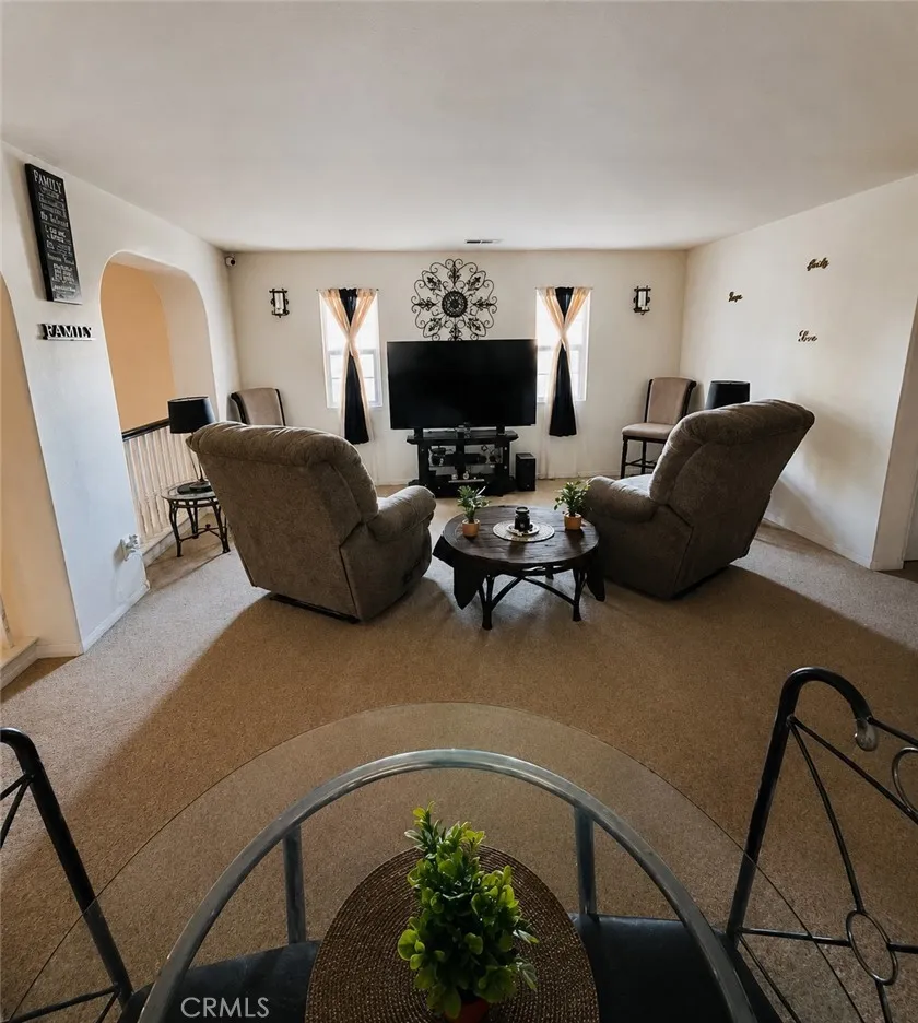 44054 Bayberry Lancaster, CA 93536