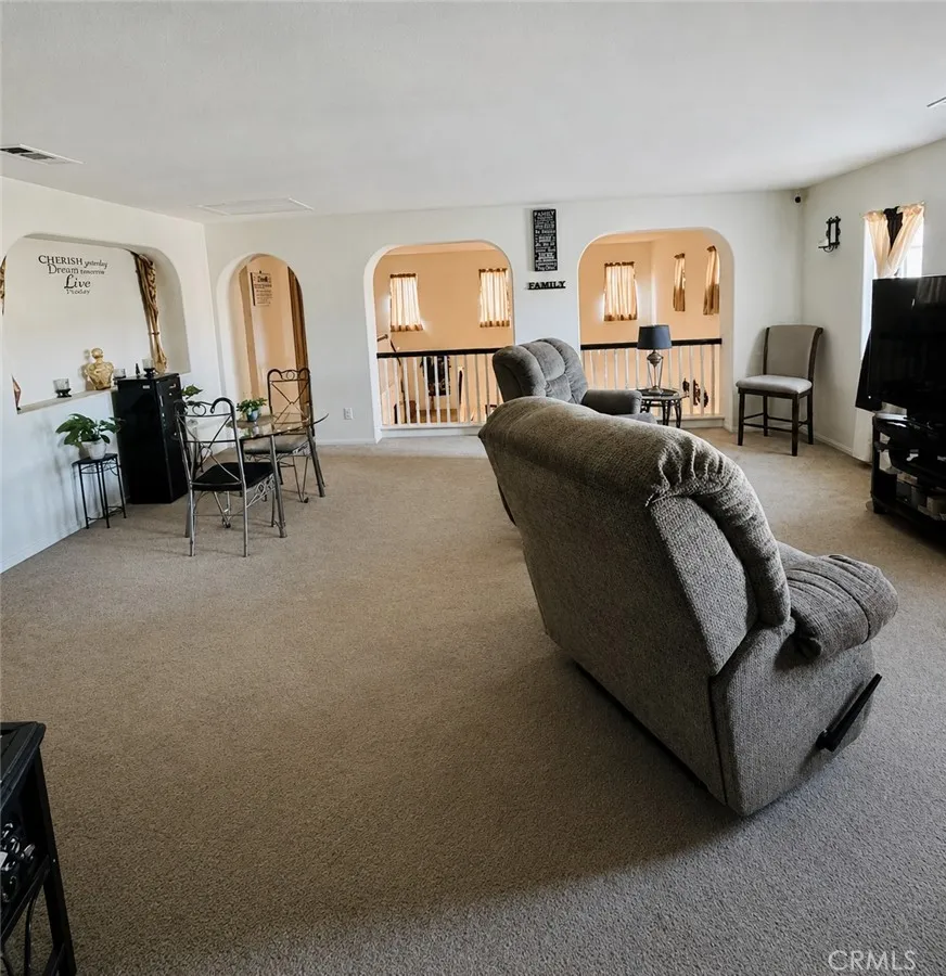 44054 Bayberry Lancaster, CA 93536