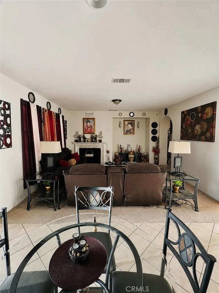 44054 Bayberry Lancaster, CA 93536