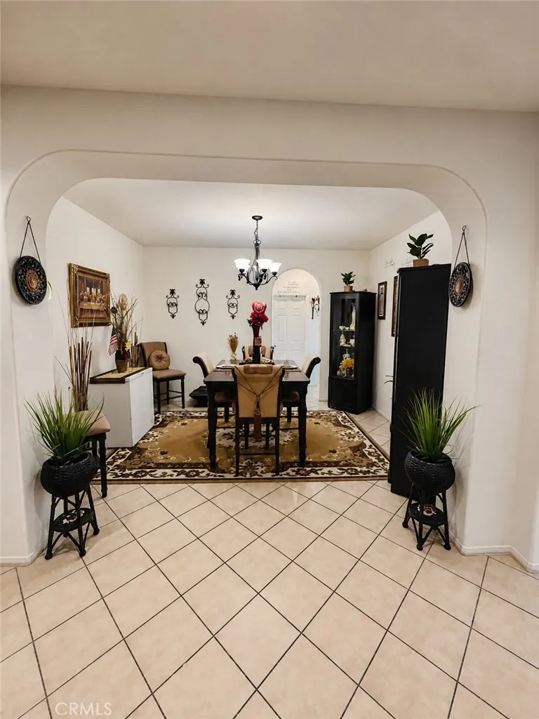 44054 Bayberry Lancaster, CA 93536
