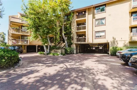 3481 Stancrest Drive #334