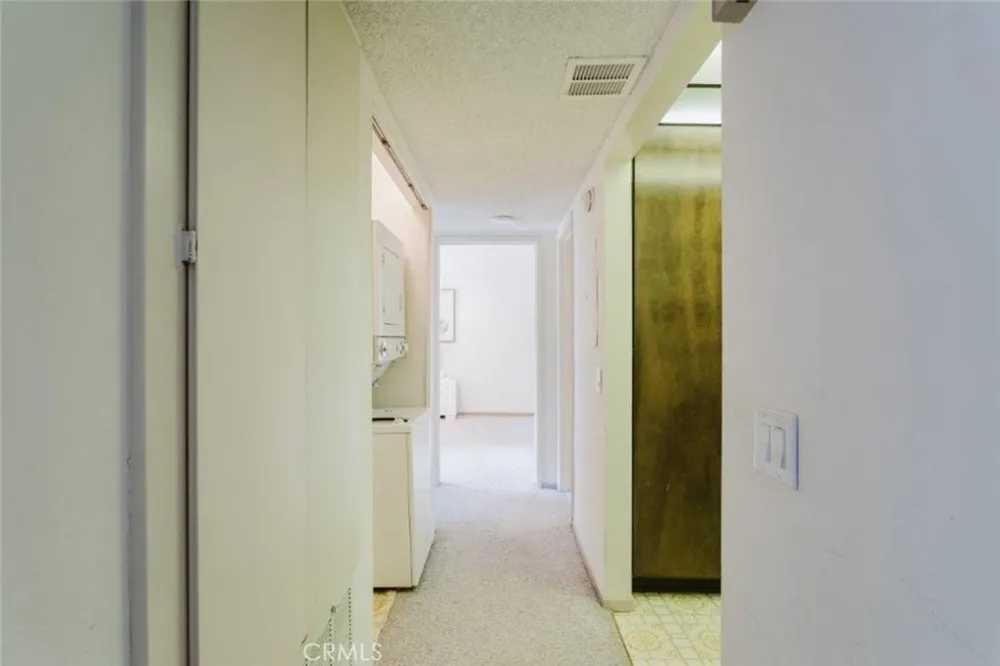 3481 Stancrest Drive #334 Glendale, CA 91208