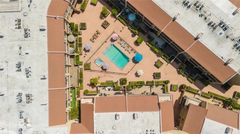 3481 Stancrest Drive #334 Glendale, CA 91208