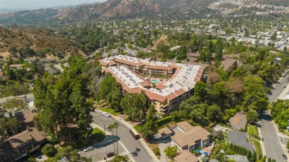 3481 Stancrest Drive #334 Glendale, CA 91208