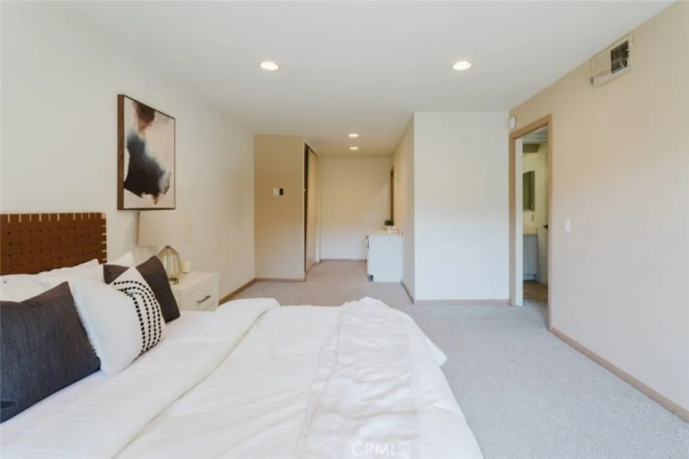 3481 Stancrest Drive #334 Glendale, CA 91208