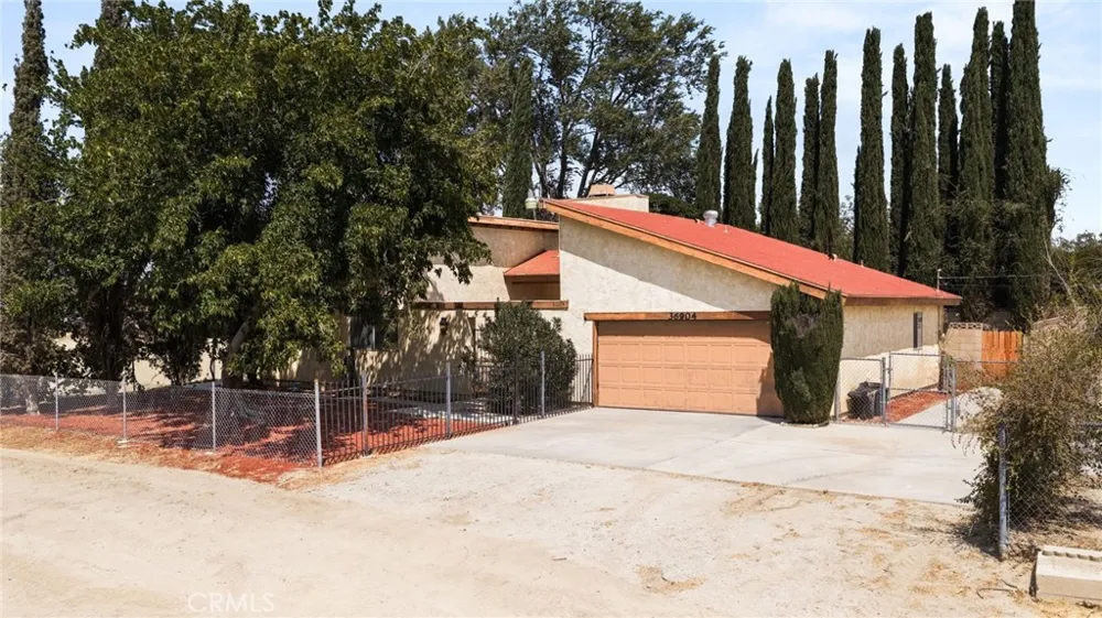36904 103rd E Littlerock, CA 93543
