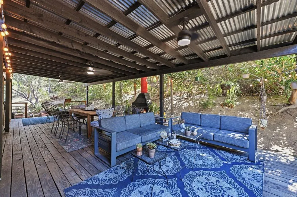 1866 Santa Margarita Fallbrook, CA 92028