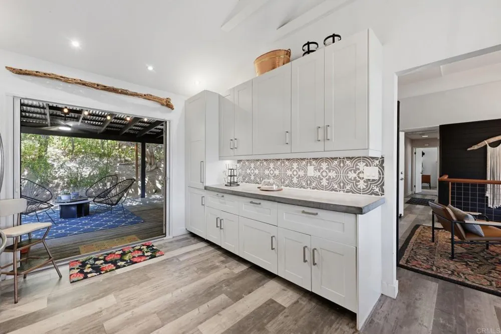 1866 Santa Margarita Fallbrook, CA 92028