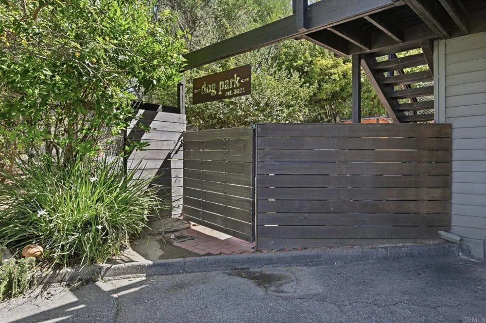 1866 Santa Margarita Fallbrook, CA 92028