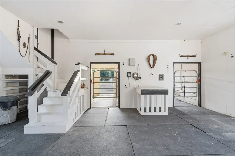 5521 Churn Creek Road Redding, CA 96002