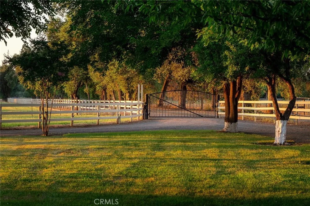 5521 Churn Creek Road Redding, CA 96002