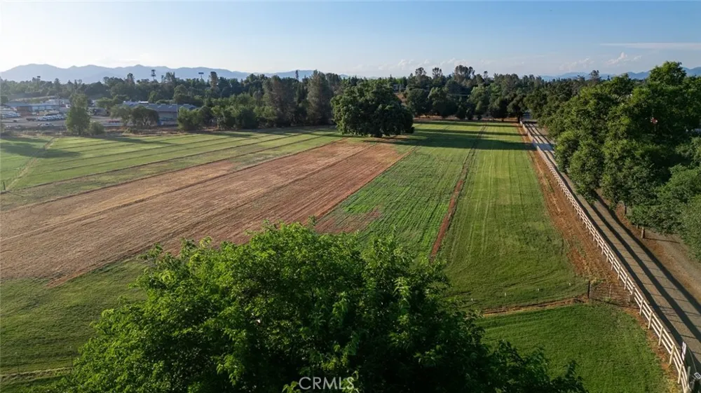 5521 Churn Creek Road Redding, CA 96002
