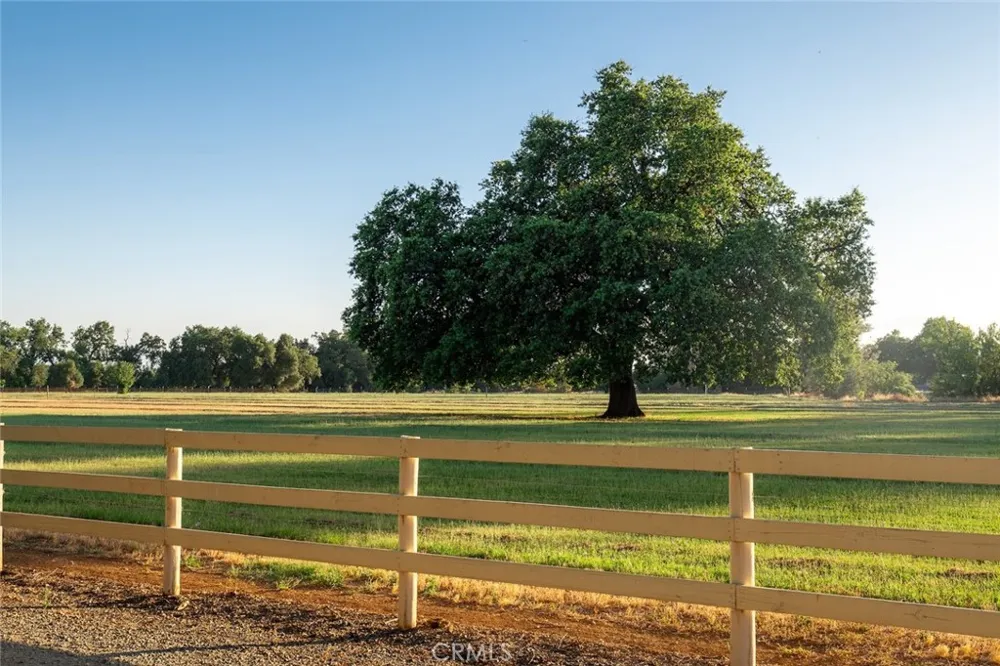 5521 Churn Creek Road Redding, CA 96002