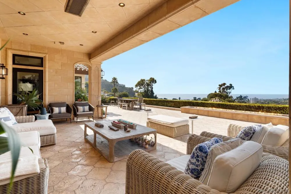 7853 Via Capri La Jolla, CA 92037