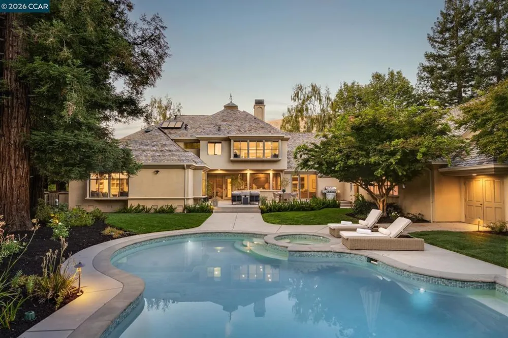 134 Pepperwood Ct Danville, CA 94506