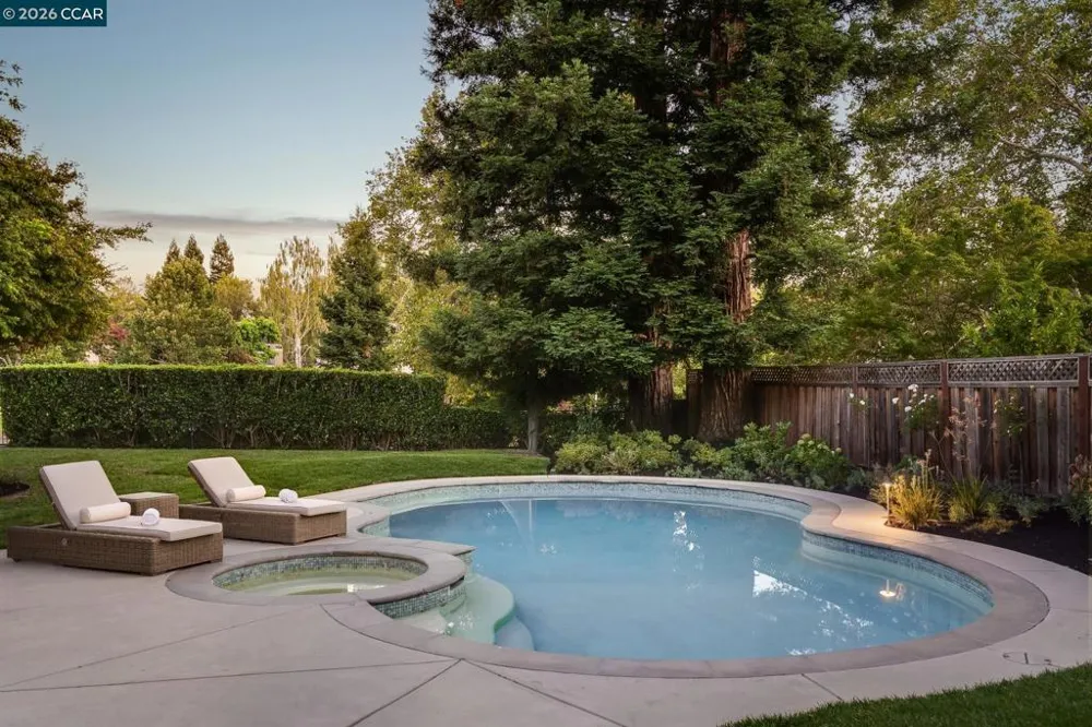 134 Pepperwood Ct Danville, CA 94506