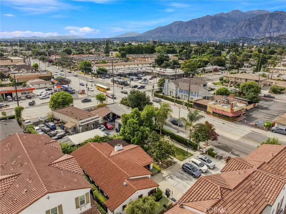 438 W Duarte Monrovia, CA 91016