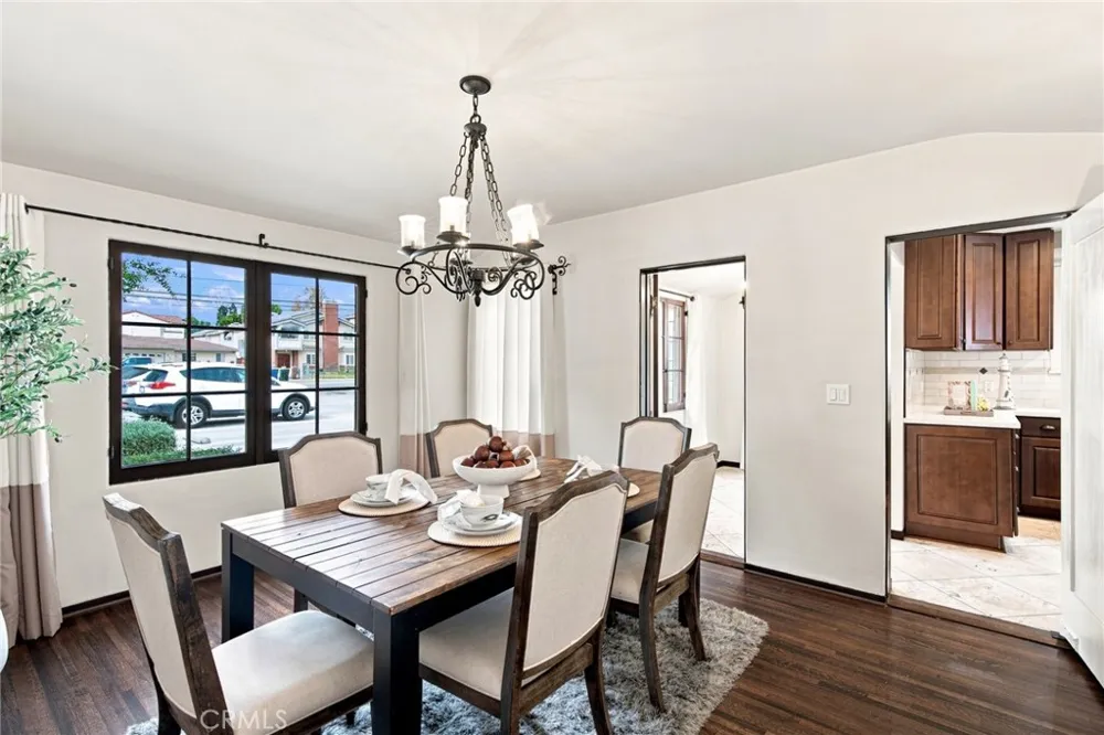 438 W Duarte Monrovia, CA 91016