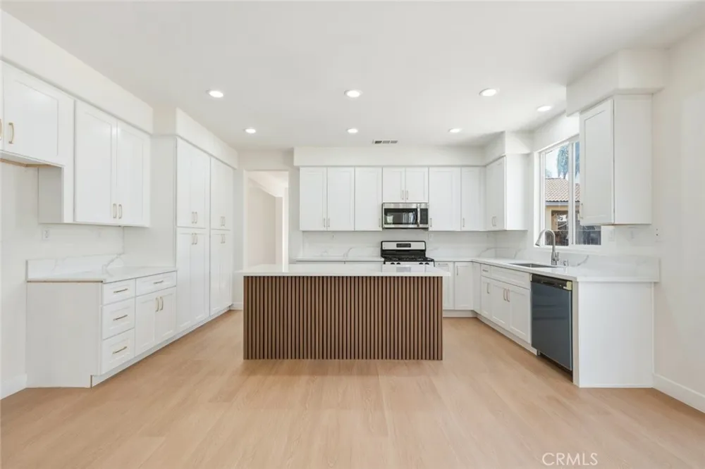 25868 Boulder Rock Pl Menifee, CA 92585