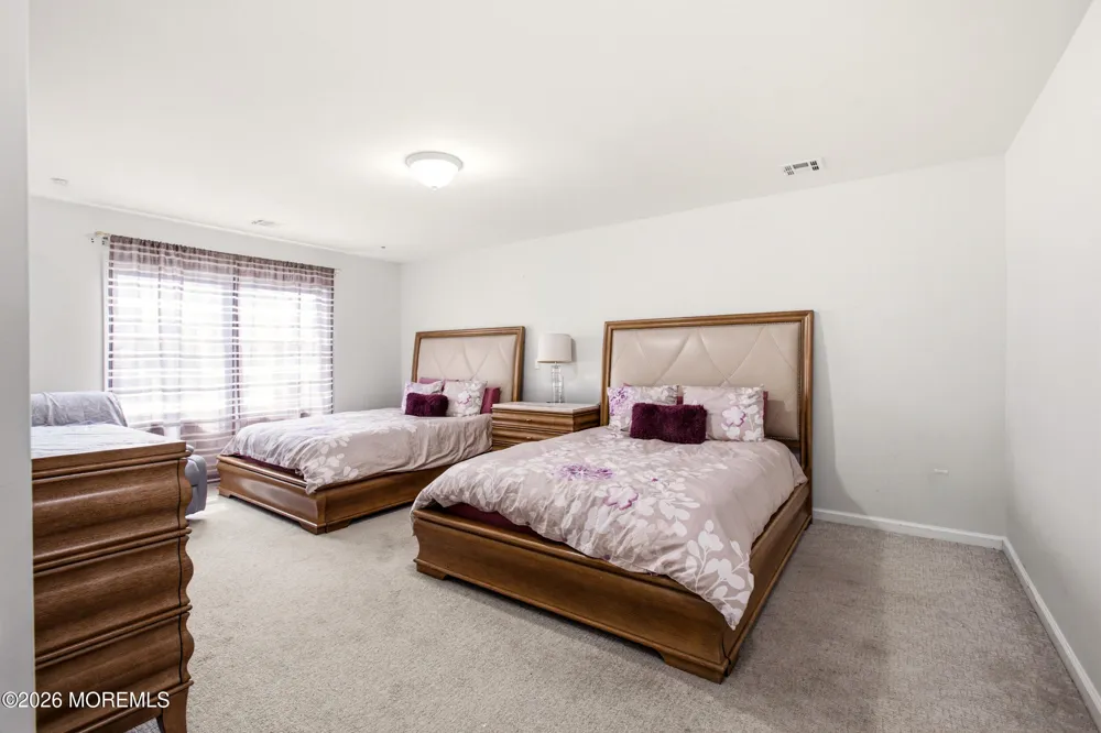 14 Majestic Way Lakewood, NJ 08701