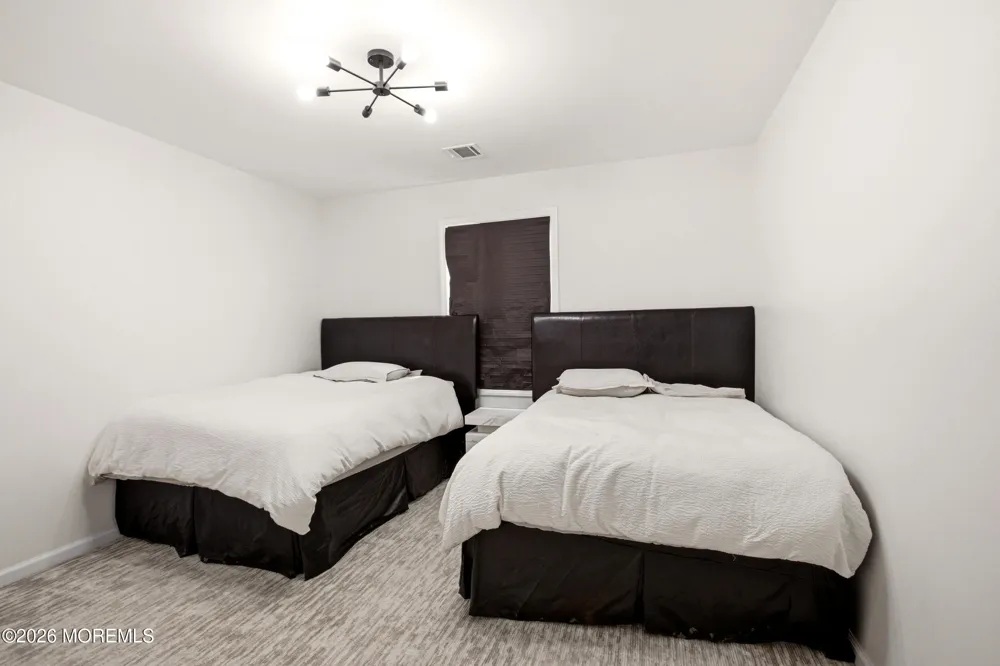14 Majestic Way Lakewood, NJ 08701