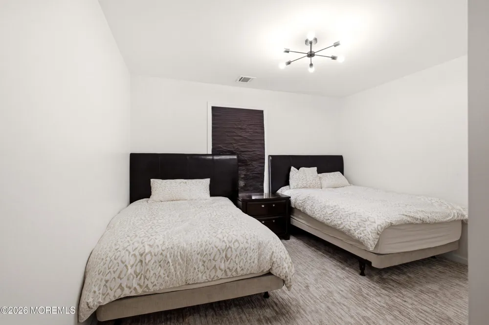 14 Majestic Way Lakewood, NJ 08701