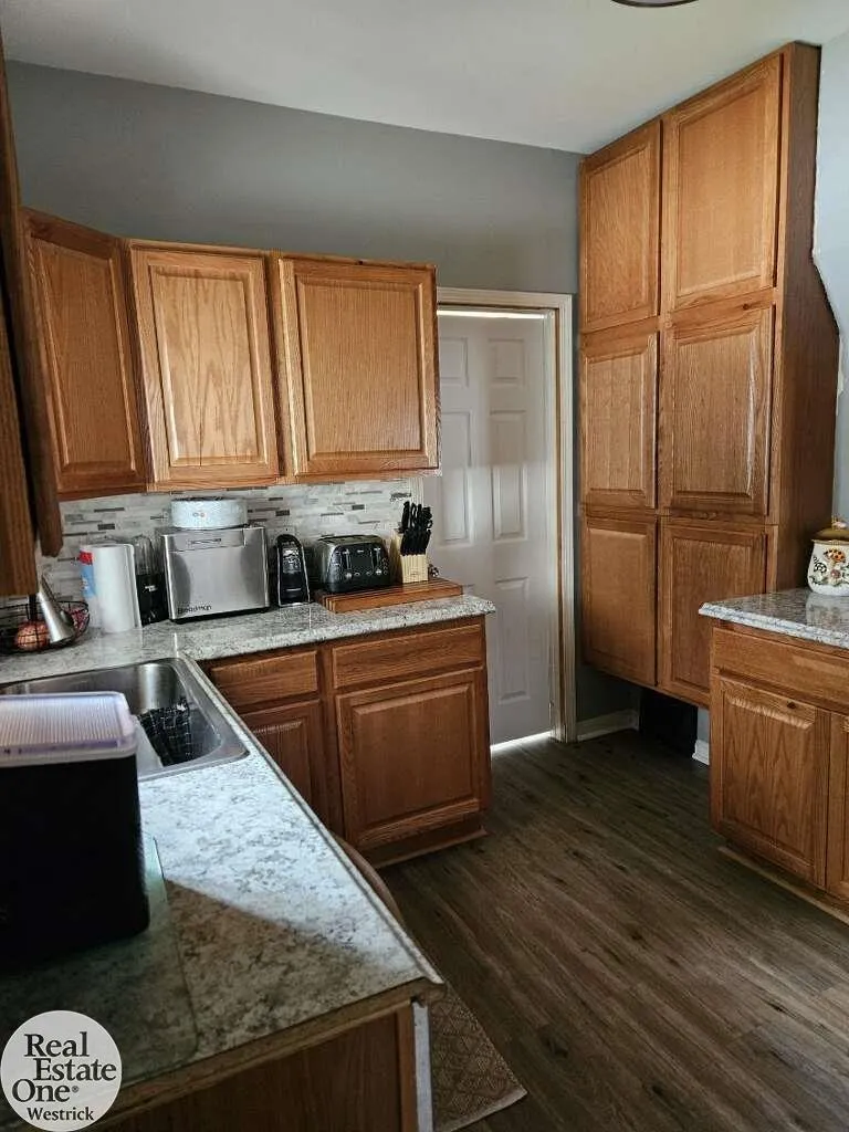 1914 16th Street Port Huron City, MI 48060
