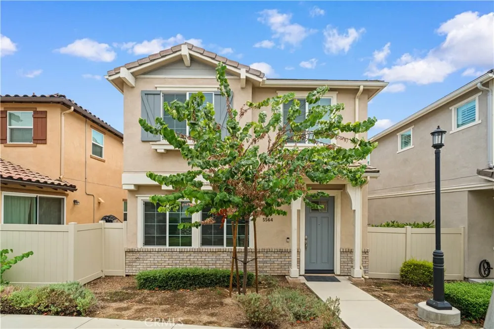 5564 Valencia Montclair, CA 91762