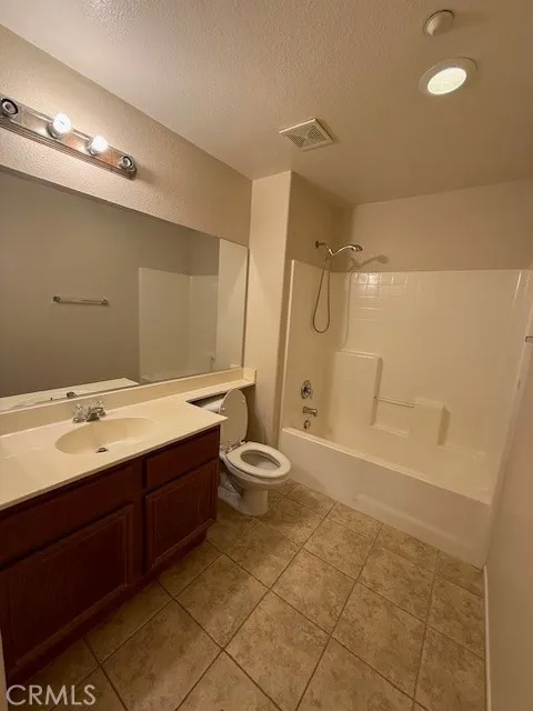 15615 Lasselle #14 Moreno Valley, CA 92551