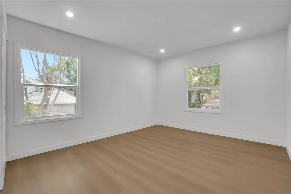 4808 Maryland La Crescenta, CA 91214