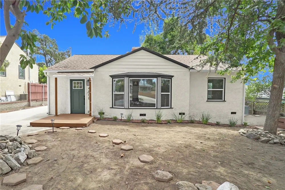 4808 Maryland La Crescenta, CA 91214