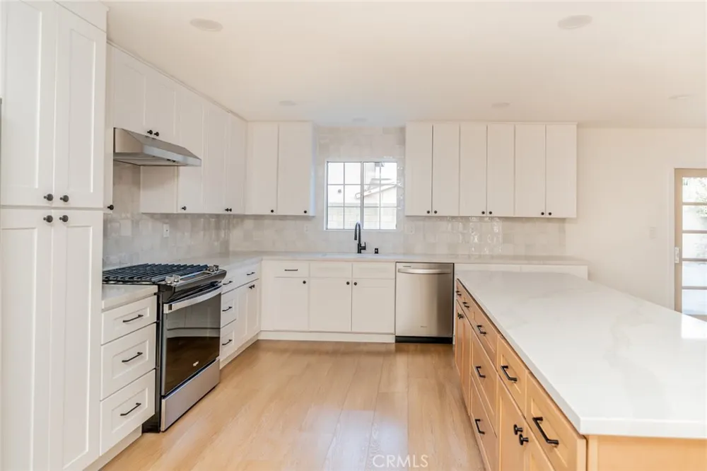 6270 Kinlock Rancho Cucamonga, CA 91737