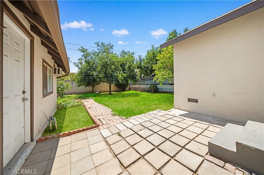 104 E Adams Alhambra, CA 91801