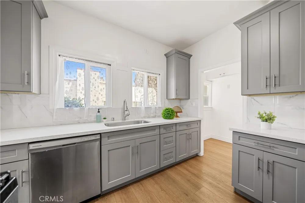 104 E Adams Alhambra, CA 91801