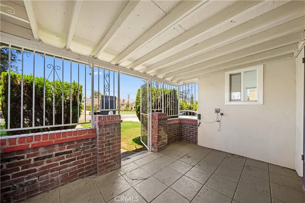 104 E Adams Alhambra, CA 91801