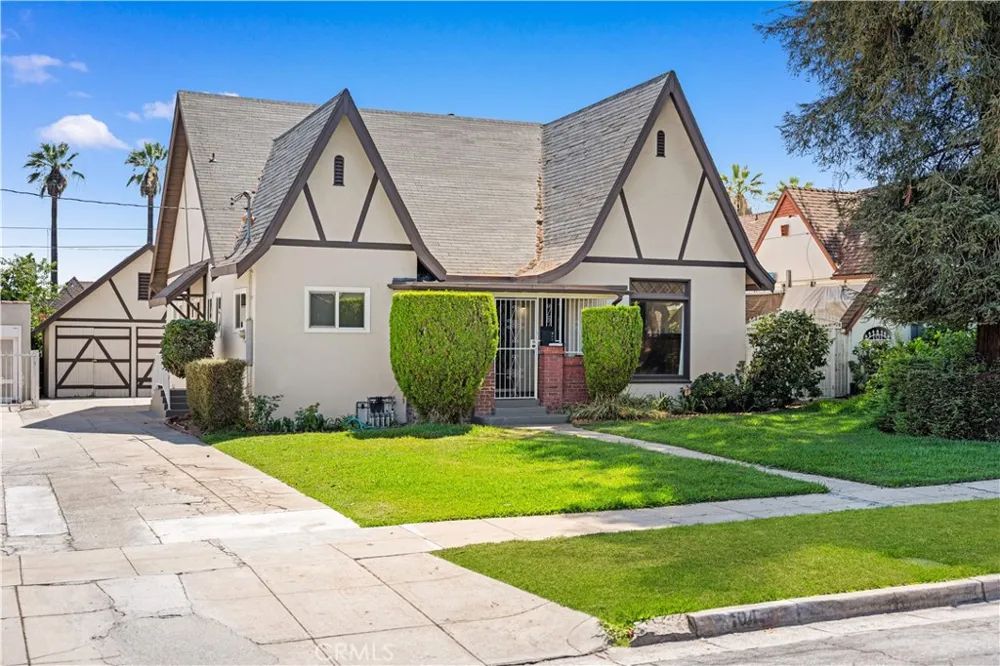 104 E Adams Alhambra, CA 91801